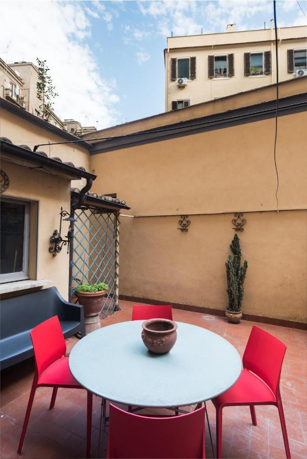 Angelico Vatican Apartment By Oneup Hospitality Rome Bagian luar foto
